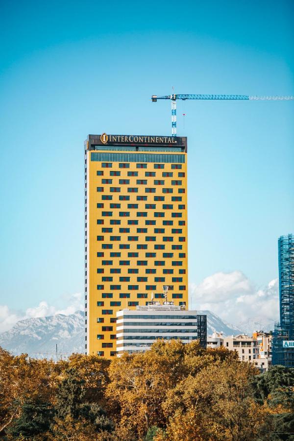 The Heart Of Tirana Apartment Exterior photo