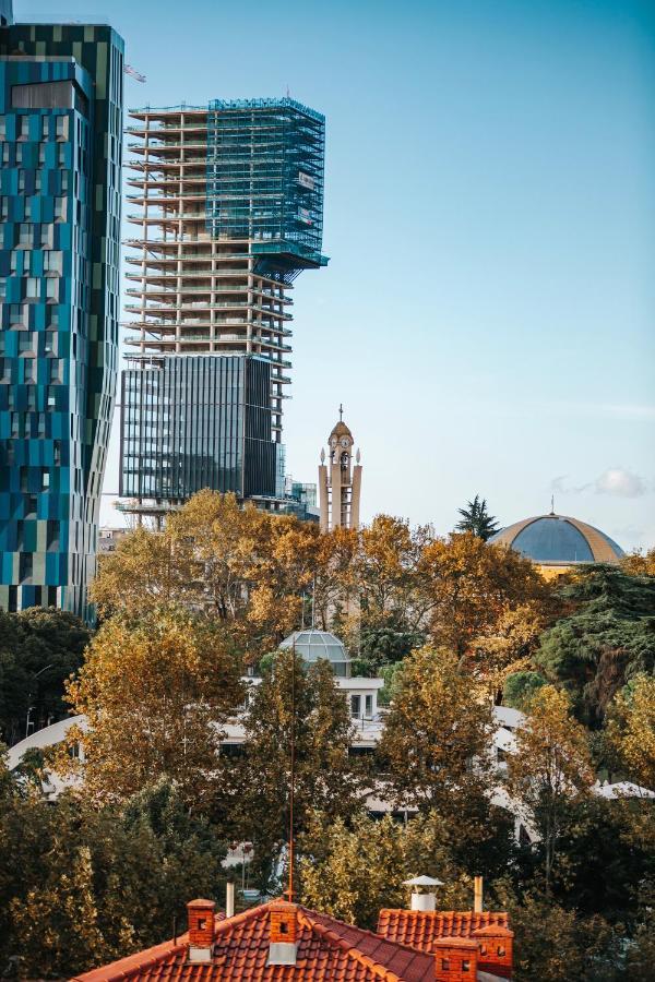 The Heart Of Tirana Apartment Exterior photo